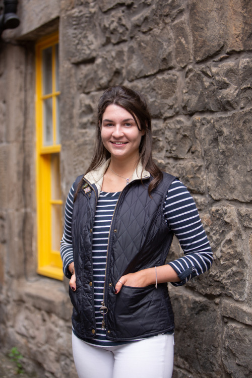Katherine showed us how she styles her Barbour gilet for an afternoon out in Edinburgh.