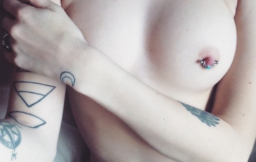 neck-deep-in-nuggets:  Rip my nipple piercing 😪