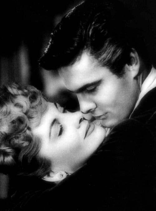 Joan Fontaine and Louis Jourdan in Letter from an Unknown Woman (1948).