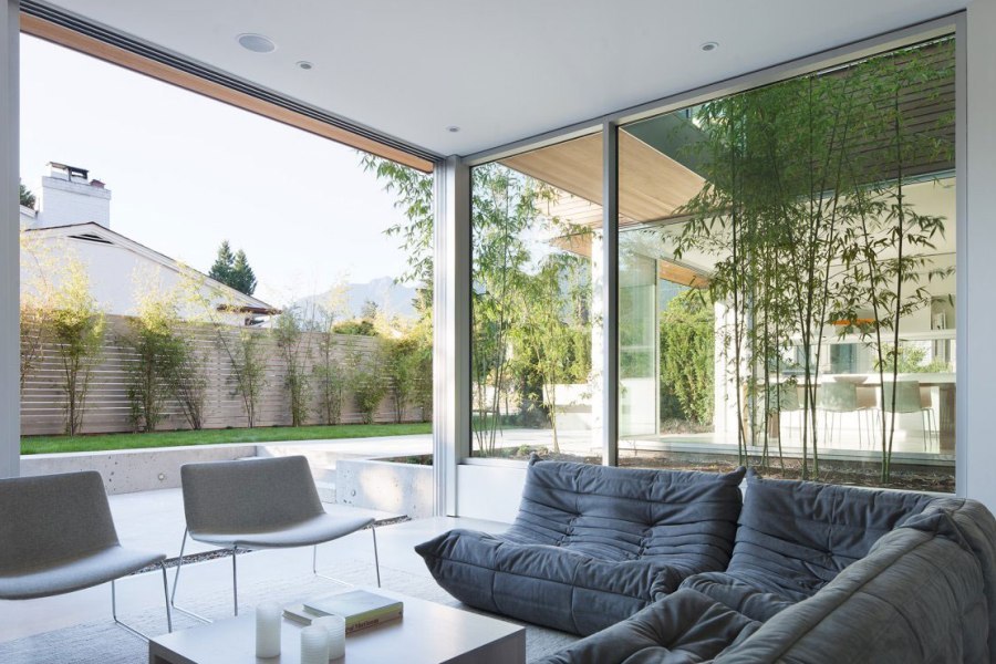 nonconcept:  Findlay Residence, located in the North Vancouver, Canada by Splyce