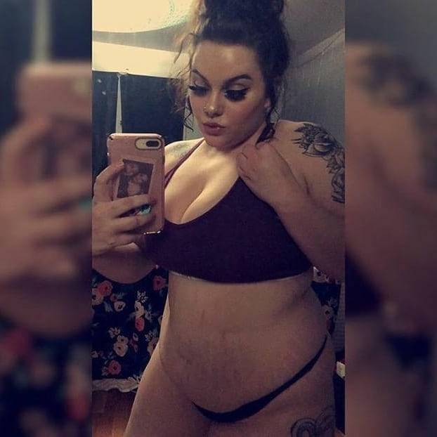 iamjaydebelle:  baddestsnowbunnyalive:  Go follow @premium_lola and like her pics