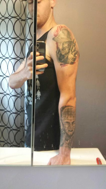 straightwhitethugs:  Follow us for the FunStraight Amateur Men- https://amateurstraightmen.tumblr.com/Straight