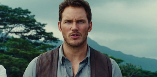 Watch the new Jurassic World TV spot right here.