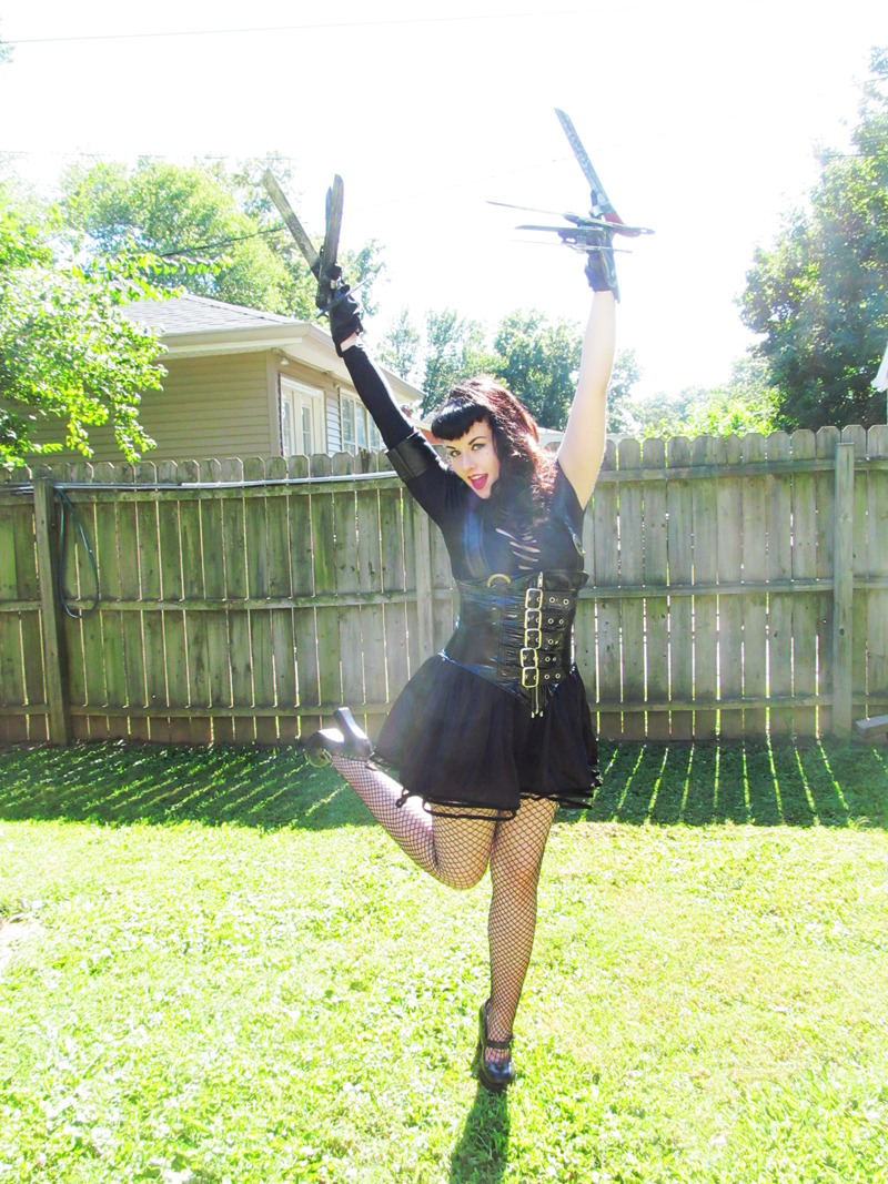 the-sarcastic-sunshine:  Pin up Edward Scissorhands 