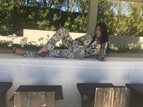 kourtneykpictures: “Queen of Easter.” (x)