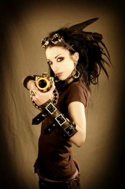 girlandguns:  Girl With Gun  follow me at : http://girlandguns.tumblr.com/