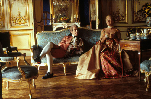 Dangerous Liaisons (1988), starring Glenn Close, John Malkovich, and Uma Thurman (Part 1)