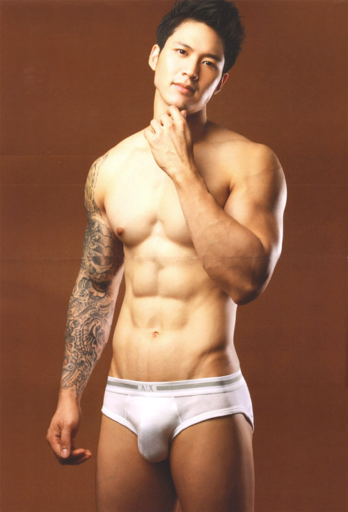 999roses:  sashatriman:  Nopporn Choomalai for Attitude Thailand November 2011  Sexy hunk: Nopporn Choomalai 