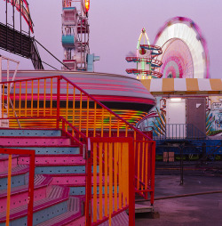 limegum:  Magenta Midway (1988) Photo: Jeff