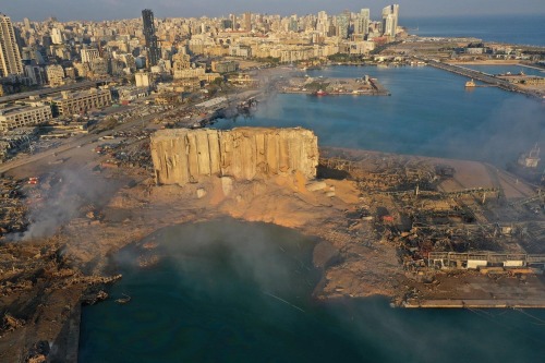 Beirut - The aftermath of what was initially being dubbed as a fireworks accident, has now been blamed on 2750 tonnes of Ammonium Nitrate stored at the port.Ammonium nitrate is mostly utilized in fertilizers. It has an RE factor of 1/0.74 compared to