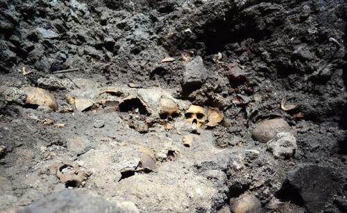 Hallan El Tzompantli Más Importante De Tenochtitlán. Es Una Estructura De Tezontle Y Estuco De Aproximadamente