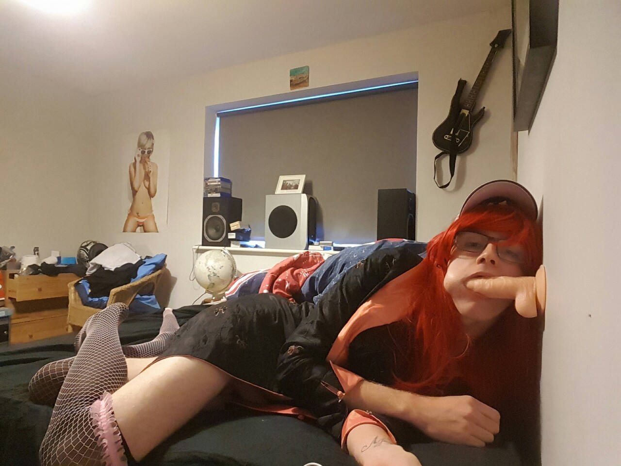 bu55ted08:  Reblog if you would fuck me 😙  He&rsquo;ll yes