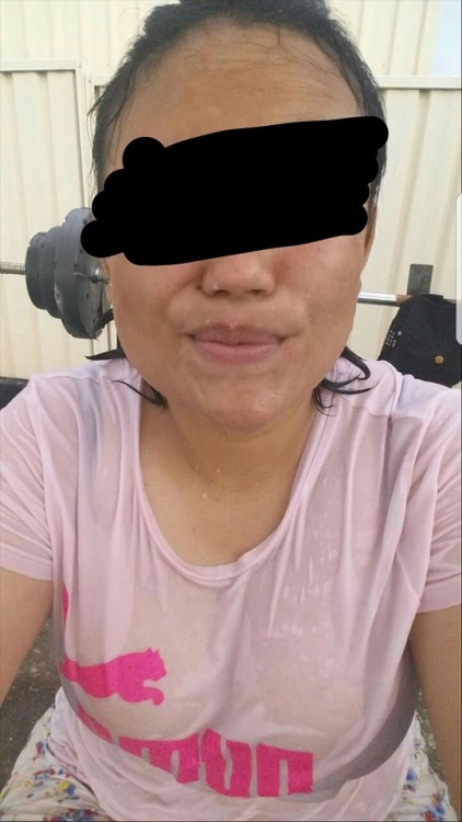 mohdidris7279:Awek australia..gadoh ngan bf trus bf sebar pic dia..haha..ada lagi pic bogel dia..mak
