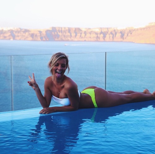 i-would-date-her:  Hannah Polites