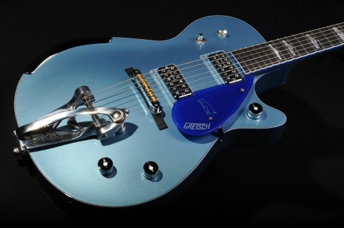 guitarlust:  Gretsch Custom Shop Penguin in Ice Blue, Masterbuilt by Stephen Stern - STRAIGHT INTO THE TOP 10.