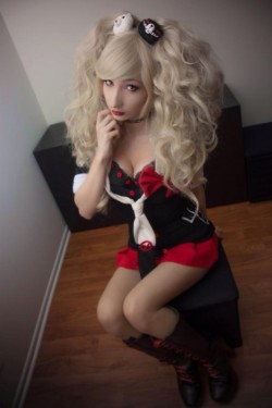 hotcosplaychicks:  Junko Enoshima by DemoiselleCos Check out http://hotcosplaychicks.tumblr.com for more awesome cosplay