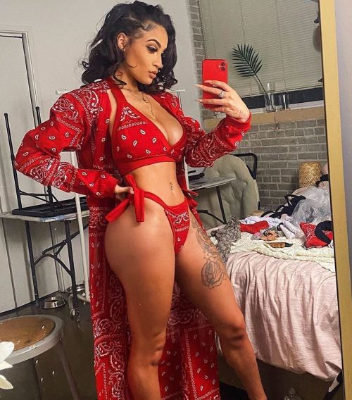 queens-goddesses-vixxxens-deact: