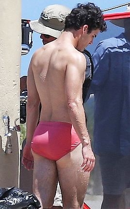 zacefronsbf:  Darren Criss on the set of American Crime Story: Versace in Miami,