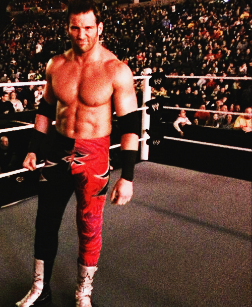 ohmyryder:  @JustinRoberts: Just introduced @ZackRyder on #RAW #ZackAttackBroski