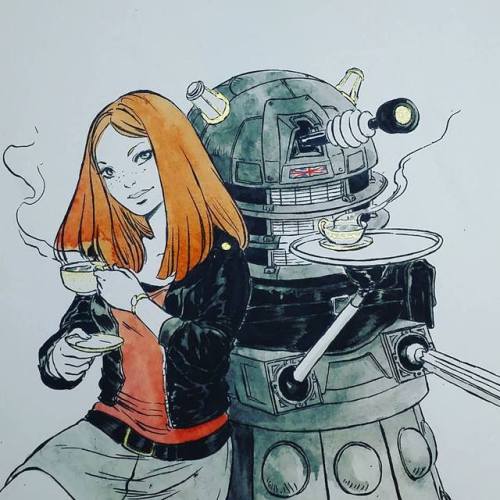 Inktober / Geektober jour 11. Amy Pond et le Dalek Ironside de Dr Who! XDDo you want a cup of tea?Br