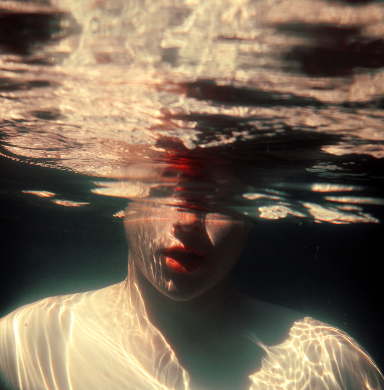 red-lipstick:  Kyle Thompson (b. 1992, Chicago, USA) - Untitled, 2013    Photography