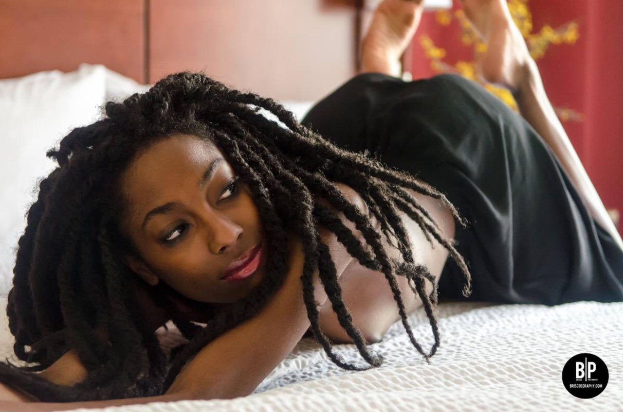 mistertilmonjr:  afrodesiacworldwide: Model IG @twiggyslim Shot by IG @MyManBriscoe