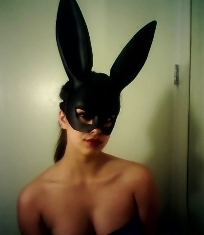 Sex asilak:  bunny mask obsessed pictures