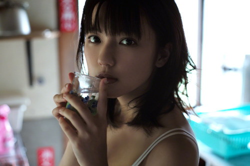 nisseboxx:  Erina Mano - Wani Books Gravure Channel Vol.130 - April 2015-Week 3