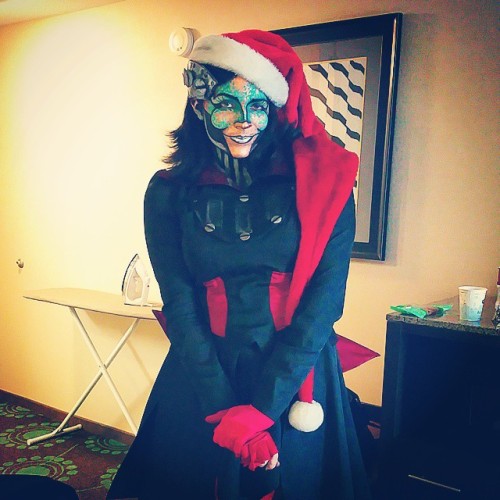 bunnybennett:Merry Yulemas! #spg #bunnybennett #isabellabennett #steampoweredgiraffe