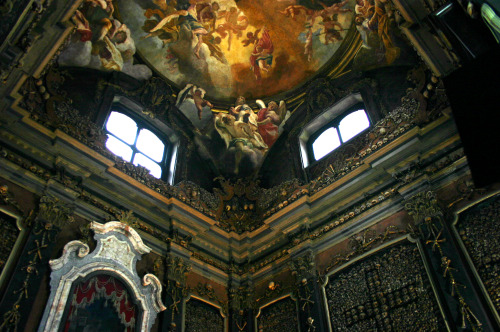 San Bernardino alle Ossa, Milan.Fresco by Sebastiano Ricci.> Photo: Giovanni Dall'Orto (2007).