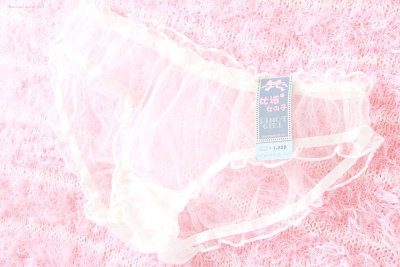 dollyful:  Panties from Cutie Mori  Use the discount code doll for 5% off of anything!