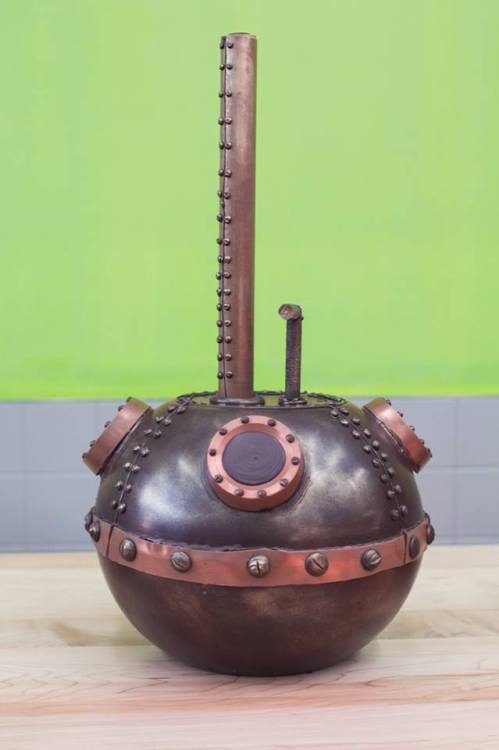 steampunktendencies: A good example of what happens when you like sculpture, chocolate and … 