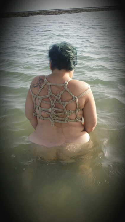 Porn shibari-masquecuerdas:  Playa Punta Candor, photos