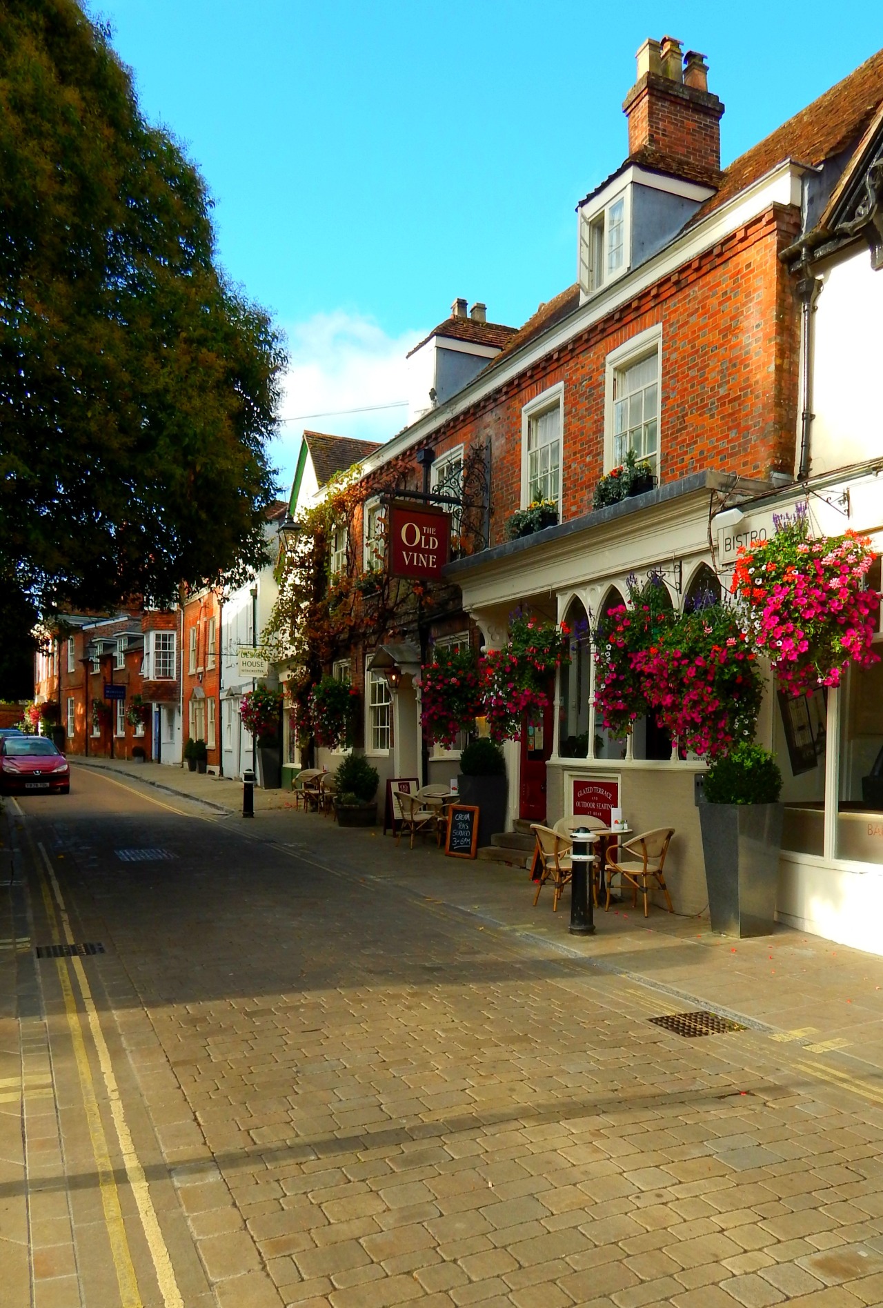 fuckitandmovetobritain:  England [25] : Bath, Canterbury, Ely, Oxford, Cambridge,
