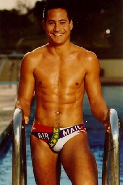 ideatico:Before Tom Daley, Greg Louganis Was the Gay Olympic Diver of Our Dreams [Photos]