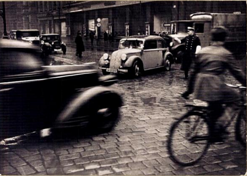 A visual journey through the streets of Berlin during the interwar period –Die Weimarer Republ