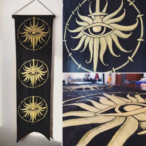 Dragon age flag! For my workshop haha I love it #gamecosplay #dragonagecosplay #dragonageinquisition