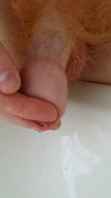 Ginger-Fur:  A Day Spent Pissing  So Hot!