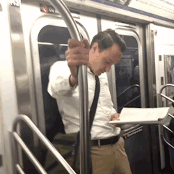 futubandera:  siempre me pasa en el metro  