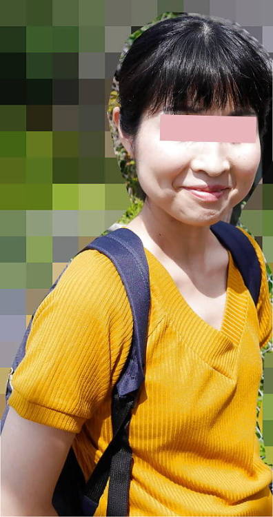 takeshi0404: yoursongs: ごんた妻 美紀。 三十路の淫乱人妻。 リブログして晒してあげてください。  詳細希望