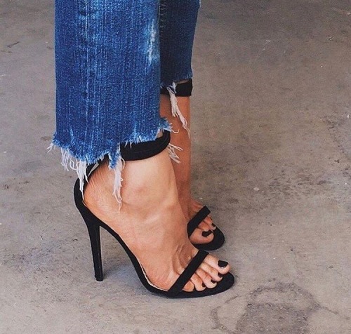 open toe sandals