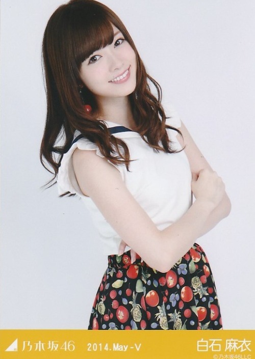 nogibaby:  Shiraishi Mai, Nishino Nanase, Matsui Rena - Nogizaka46 May photoset 乃木坂46  SKE48  白石麻衣  西野七瀬