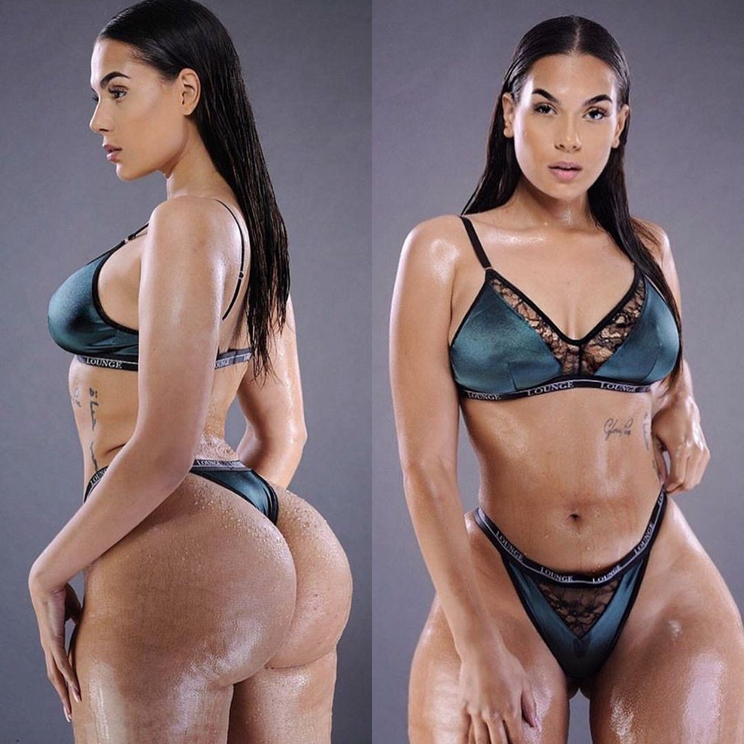 ga-damn:  lando45therebel:Amirah Dyme Damn.  All that cake back there and a pretty