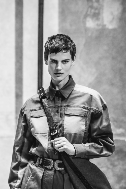 analogwerk:  Saskia de Brauw photographed  backstage ahead of the Alberta Ferretti show during Milan Men’s Fashion Week Spring/Summer 2019 on June 16, 2018 in Milan, Italy.