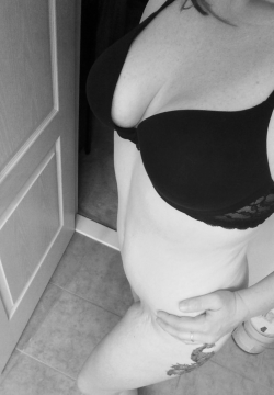 Wetnurse2013:  Nips…B&Amp;Amp;W