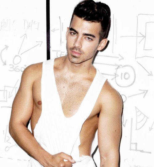 simon-jaces:  jonasgalaxy:  Joe Jonas outtakes adult photos