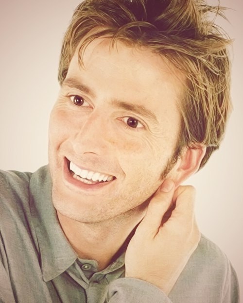 gothicanimegirl:Mr. Tennant“Hey, David.“ *Wink*