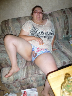 forevernakedbbw:  At this point, our relationship got a little rocky. Her nudity obsession hit a complete peak though. This is the outfit she made for her to take me back.As a man, I agreed. I thought if we could work out our differences I could make