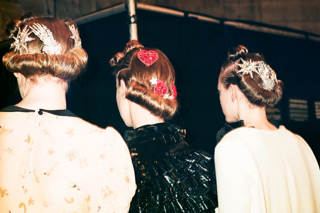 masha-mel:  meadham kirchhoff aw13 backstage by masha mel 