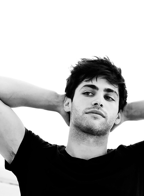 hotfamousmen:  Matthew Daddario